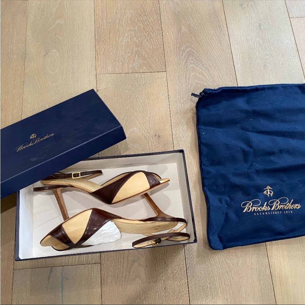 Brooks Brothers Open Toe Strap Heel / New Never Worn / Made in Italy🇮🇹